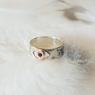 Silver and Gold Sapphire Eye Ring